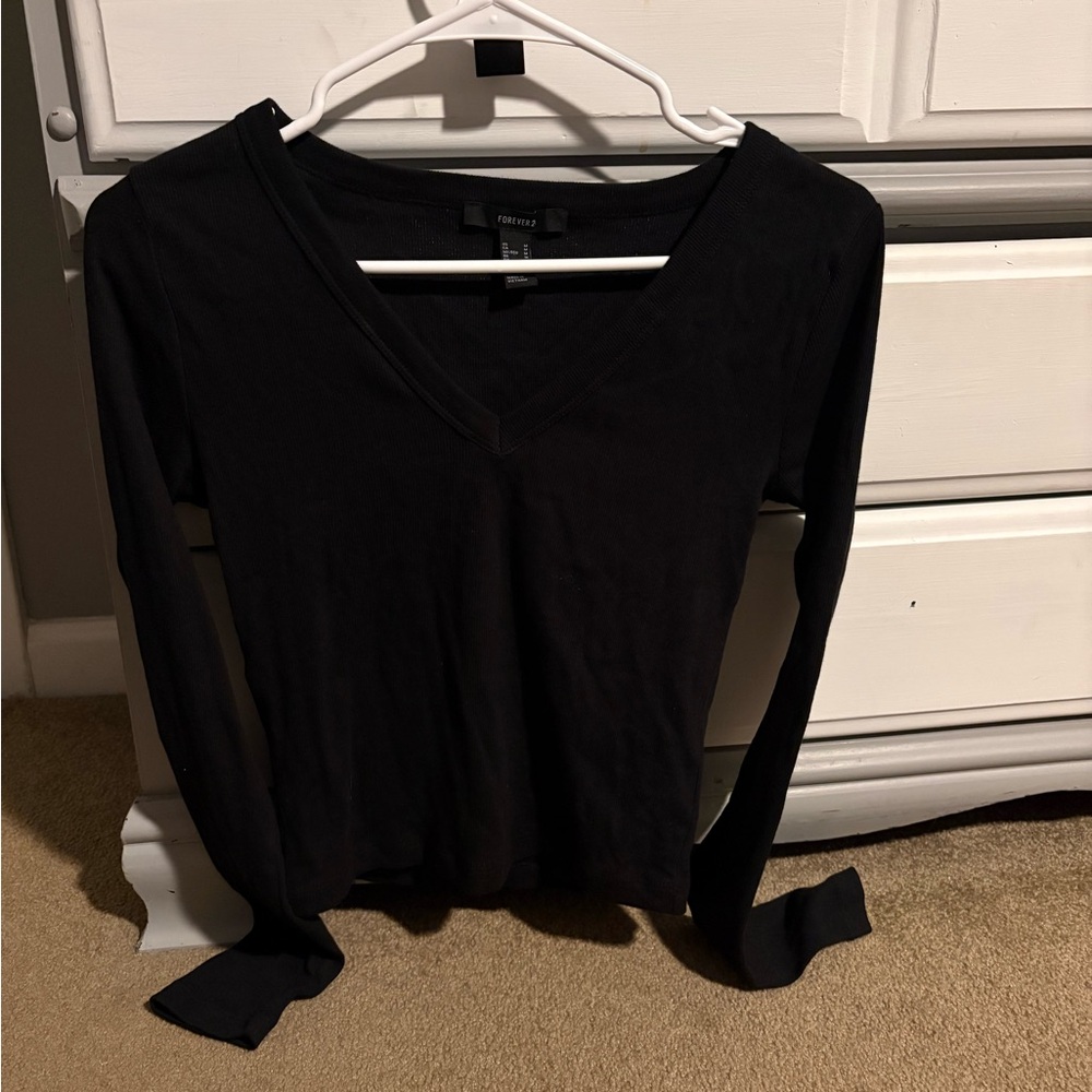 Forever 21 Classic Black Long Sleeve V-Neck